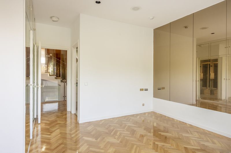 Cost of Mirror Hanging — Cost of Mirror Hanging